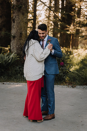 Jared-Ashley-Crooks-Point-Secret-Beach-Oregon-Wedding-88