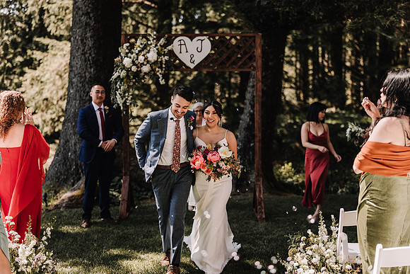 Jared-Ashley-Crooks-Point-Secret-Beach-Oregon-Wedding-46