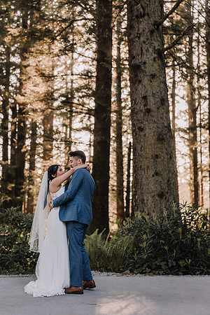 Jared-Ashley-Crooks-Point-Secret-Beach-Oregon-Wedding-84