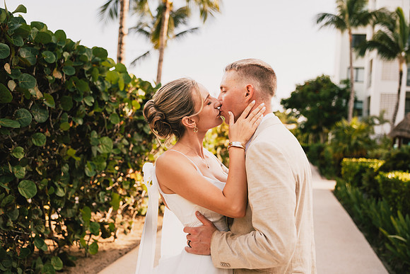 Andrew-Whitney-Cancun-Wedding-photos (242 of 536)