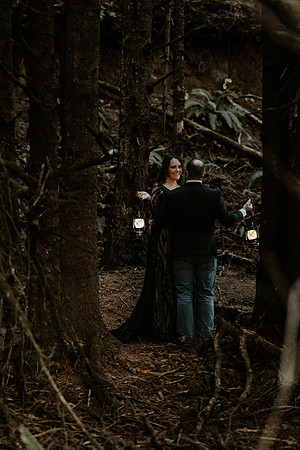 Jeremy-Stephanie-Heceta-Lighthouse-florence-oregon-Elopement (10 of 37)