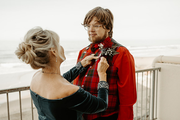 Ellyn-Clayton-Inn-at-Spanish-Head-Wedding (213 of 254)
