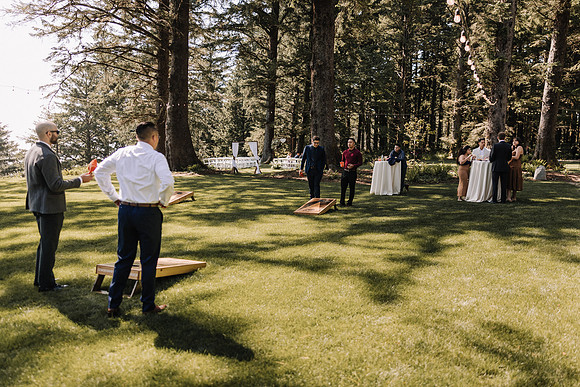 Jared-Ashley-Crooks-Point-Secret-Beach-Oregon-Wedding-3