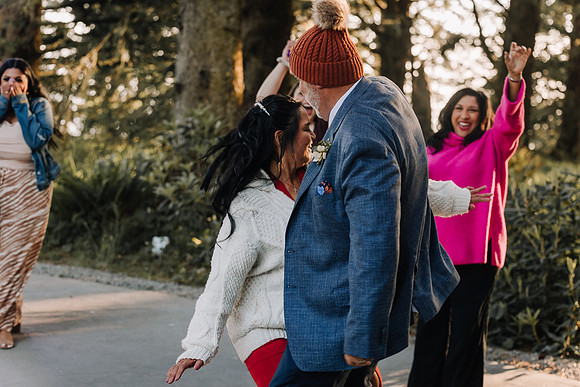 Jared-Ashley-Crooks-Point-Secret-Beach-Oregon-Wedding-111