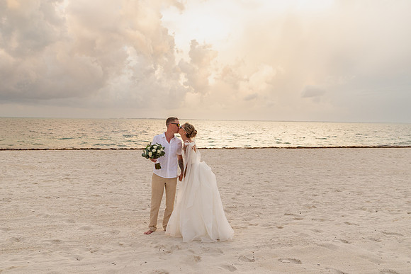 Andrew-Whitney-Cancun-Wedding-photos (277 of 536)