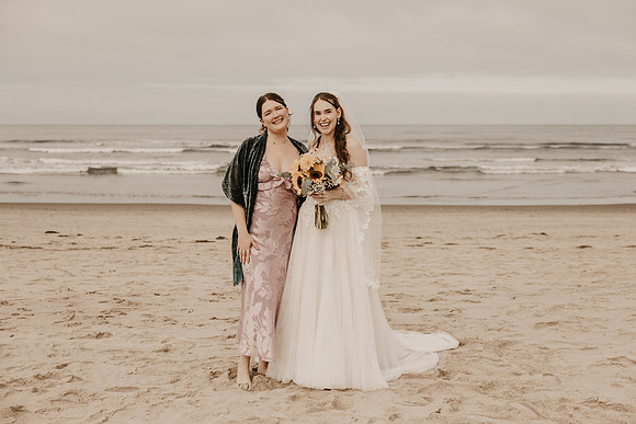 Henry-Skylynn-rockaway-beach-oregon-intimate-wedding-photos (138 of 283)
