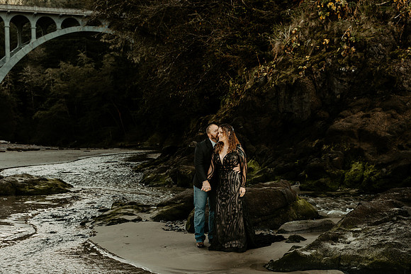 Jeremy-Stephanie-Heceta-Lighthouse-florence-oregon-Elopement (5 of 37)