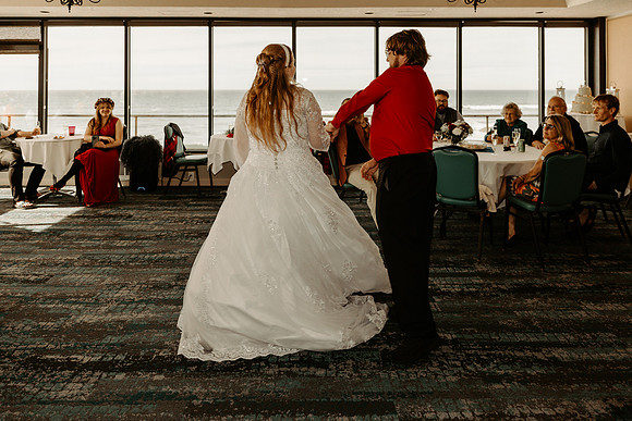 Ellyn-Clayton-Inn-at-Spanish-Head-Wedding (188 of 254)