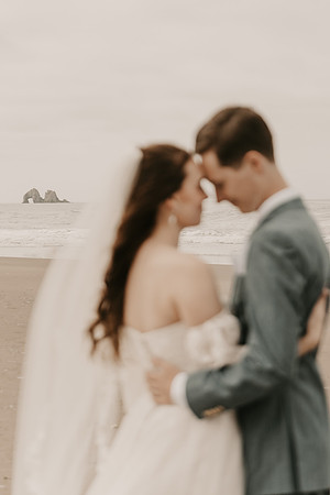 Henry-Skylynn-rockaway-beach-oregon-intimate-wedding-photos (181 of 283)