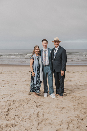 Henry-Skylynn-Rockaway-beach-Oregon-Elopement-Photos (128 of 282)