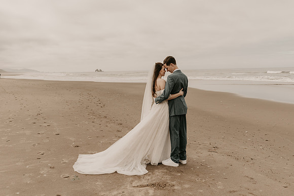 Henry-Skylynn-rockaway-beach-oregon-intimate-wedding-photos (172 of 283)