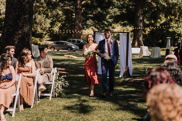 Jared-Ashley-Crooks-Point-Secret-Beach-Oregon-Wedding-9