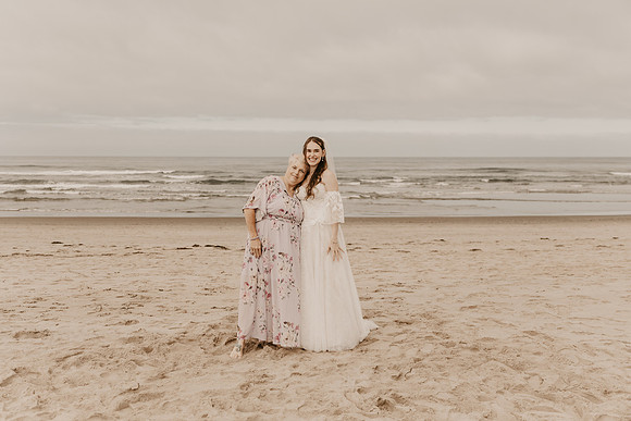 Henry-Skylynn-rockaway-beach-oregon-intimate-wedding-photos (152 of 283)