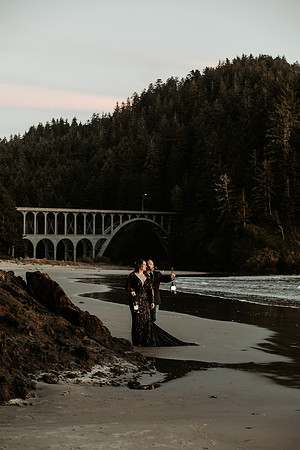 Jeremy-Stephanie-Heceta-Lighthouse-florence-oregon-Elopement (18 of 37)