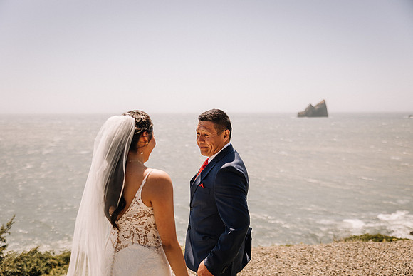 Jared-Ashley-Crooks-Point-Secret-Beach-Oregon-Wedding-23