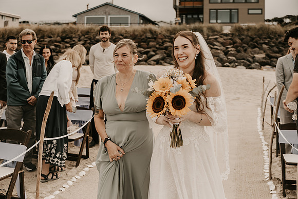 Henry-Skylynn-rockaway-beach-oregon-intimate-wedding-photos (90 of 283)