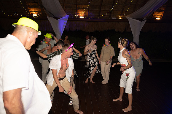 Andrew-Whitney-Cancun-Wedding-photos (521 of 536)
