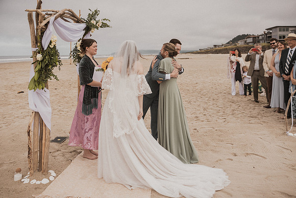 Henry-Skylynn-Rockaway-beach-Oregon-Elopement-Photos (92 of 282)