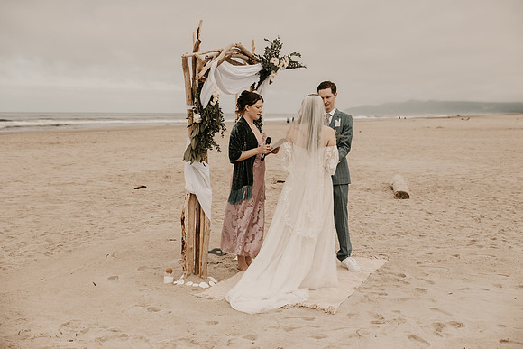 Henry-Skylynn-rockaway-beach-oregon-intimate-wedding-photos (95 of 283)