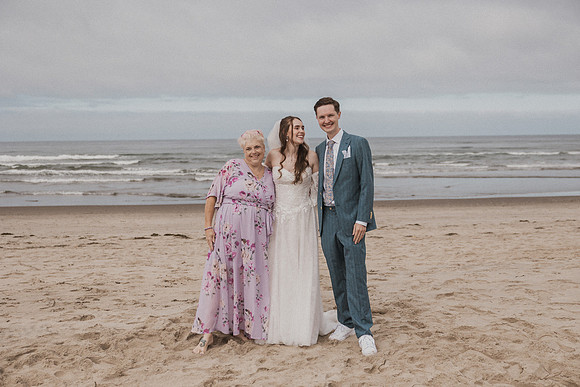 Henry-Skylynn-Rockaway-beach-Oregon-Elopement-Photos (150 of 282)