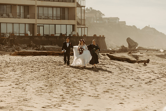 Ellyn-Clayton-Inn-at-Spanish-Head-Wedding (25 of 254)
