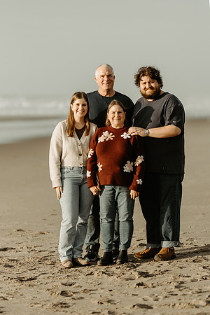 Susan-Family-Photos-2026 (30 of 96)