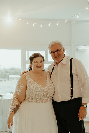 Jesse-Amalie-Hallmark-Inn-Newport-Oregon-Wedding-photos (262 of 375)