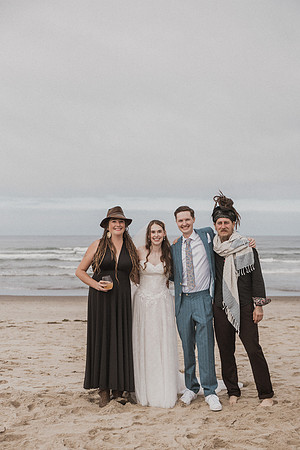 Henry-Skylynn-Rockaway-beach-Oregon-Elopement-Photos (148 of 282)