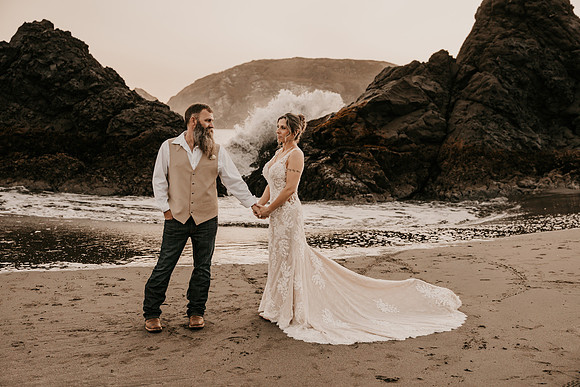 Lee-Tamara-Capella-By-the-Sea-Brookings-Redwoods-Elopement-Photos-Oregon (235 of 267)