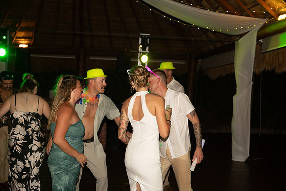 Andrew-Whitney-Cancun-Wedding-photos (512 of 536)