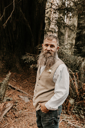 Lee-Tamara-Capella-By-the-Sea-Brookings-Redwoods-Elopement-Photos-Oregon (184 of 267)