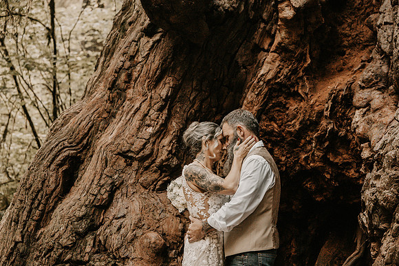 Lee-Tamara-Capella-By-the-Sea-Brookings-Redwoods-Elopement-Photos-Oregon (152 of 267)