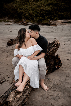 Leon-Katie-Cannon-Beach-Oregon-Engagement-photos (46 of 54)