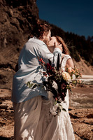 Ty-Sandy-lincoln-city-oregon-roads-end-elopement-photographer-0218