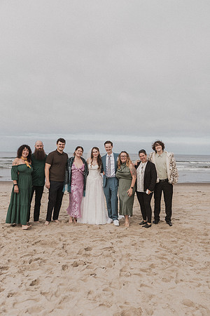 Henry-Skylynn-Rockaway-beach-Oregon-Elopement-Photos (141 of 282)