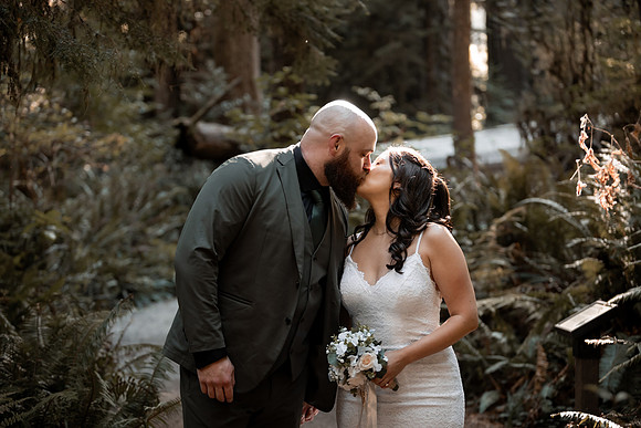 Gray-Ericka-Brookings-elopement-76