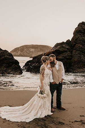 Lee-Tamara-Capella-By-the-Sea-Brookings-Redwoods-Elopement-Photos-Oregon (219 of 267)