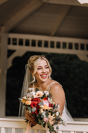 Abernethy-Oregon-Wedding-Venue-Styled-Shoot-Kreative-Memories-Photography-7