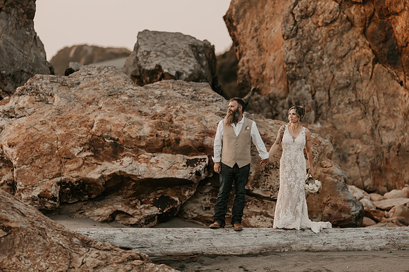 Lee-Tamara-Capella-By-the-Sea-Brookings-Redwoods-Elopement-Photos-Oregon (265 of 267)