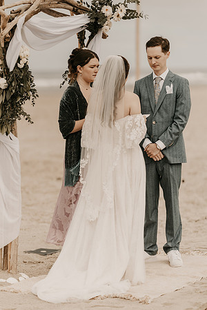 Henry-Skylynn-rockaway-beach-oregon-intimate-wedding-photos (13 of 283)