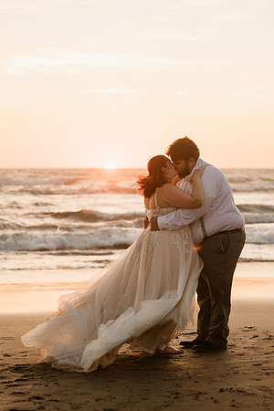 Justin-Juliana-Chinook-Winds-Casino-lincoln-City-Oregon-wedding 2021-1743-2
