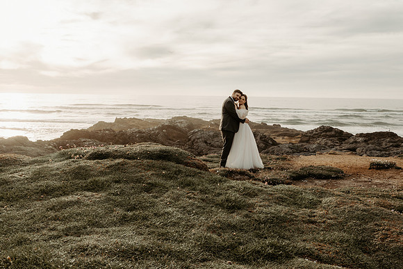 Evan-Julie-Adobe-Resort-Yachats-oregon-Wedding-Photos (24 of 29)