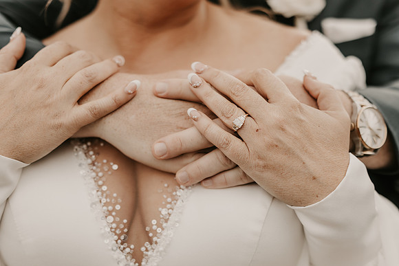 Taylor-Kyle-Salishan-Golf-Course-Lincoln-City-Oregon-Wedding-Photos (20 of 26)