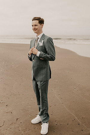 Henry-Skylynn-rockaway-beach-oregon-intimate-wedding-photos (238 of 283)