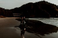 Jeremy-Stephanie-Heceta-Lighthouse-florence-oregon-Elopement (20 of 37)