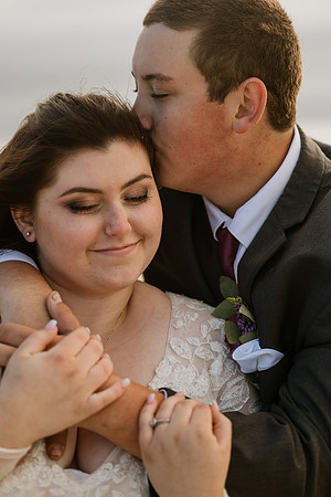 Colton-Kali-Chinook-Winds-Casino-Wedding-Photos-9632