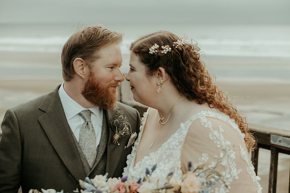 Jesse-Amalie-Hallmark-Inn-Newport-Oregon-Wedding-photos (234 of 375)