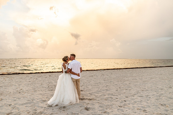 Andrew-Whitney-Cancun-Wedding-photos (287 of 536)
