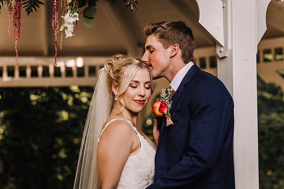 Abernethy-Oregon-Wedding-Venue-Styled-Shoot-Kreative-Memories-Photography-33