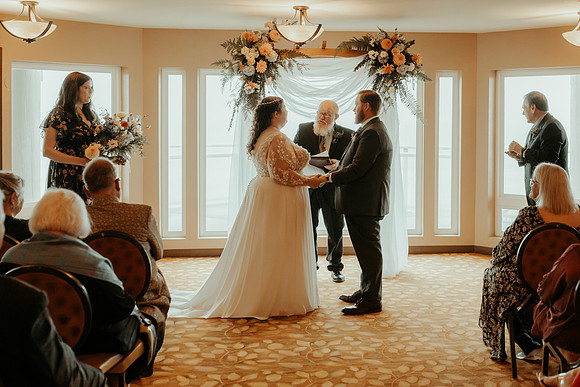 Jesse-Amalie-Hallmark-Inn-Newport-Oregon-Wedding-photos (109 of 375)